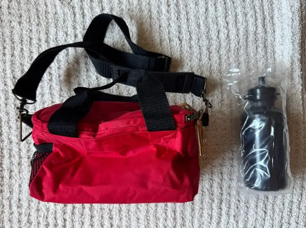 Vintage Marlboro Red Cooler Shoulder Bag With Bottle New Old Stock